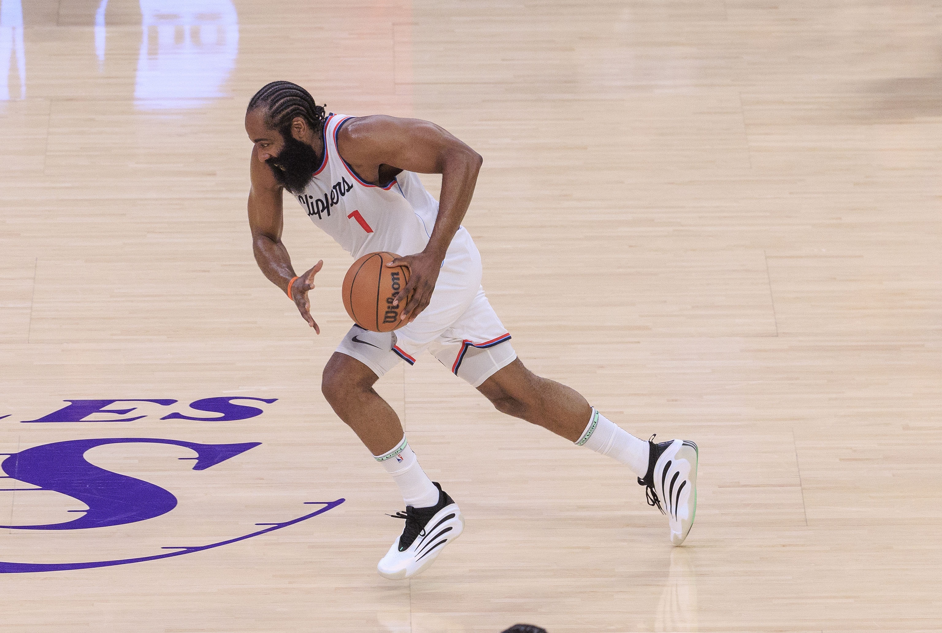 快船核心球员伤退，球队未来走势成疑，其中起来基本一些.九游体育客户端下载