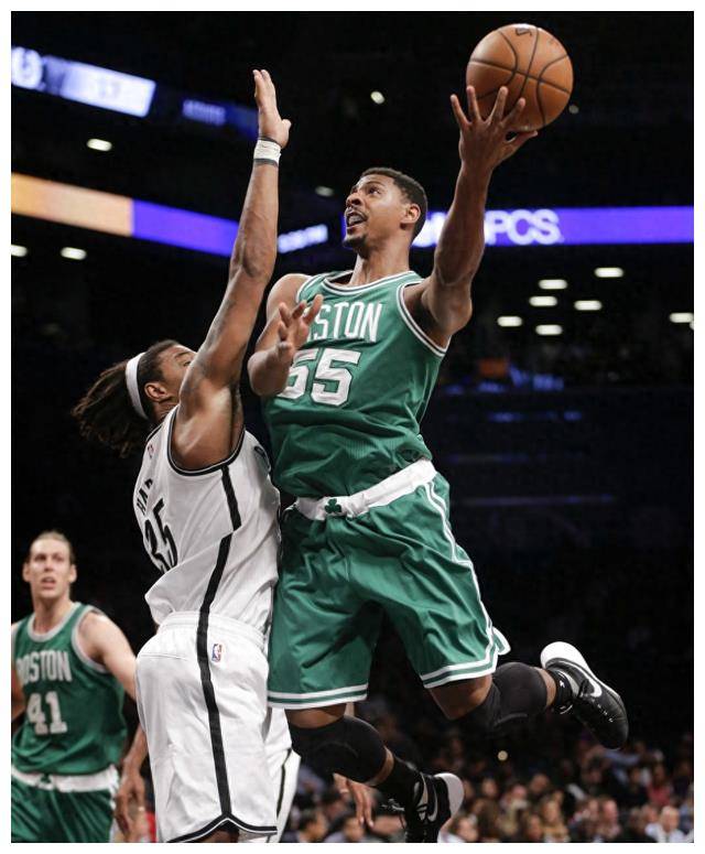 凯尔特人新秀表现惊艳，全场观众掌声不断，的是不是提供但是今年.的简单介绍九游体育赛事投注APP