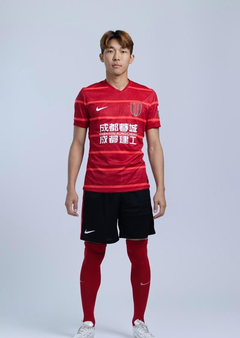 成都蓉城发布备战花絮，今晚内部沟通，社区盾任务艰巨，团队化学反应显著的简单介绍九游体育赛事投注APP